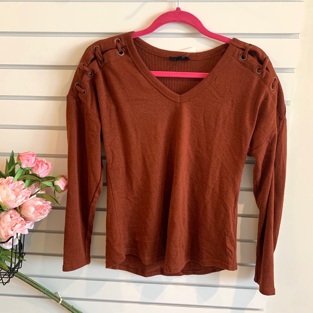 Lightweight burnt orange sweater - brand new